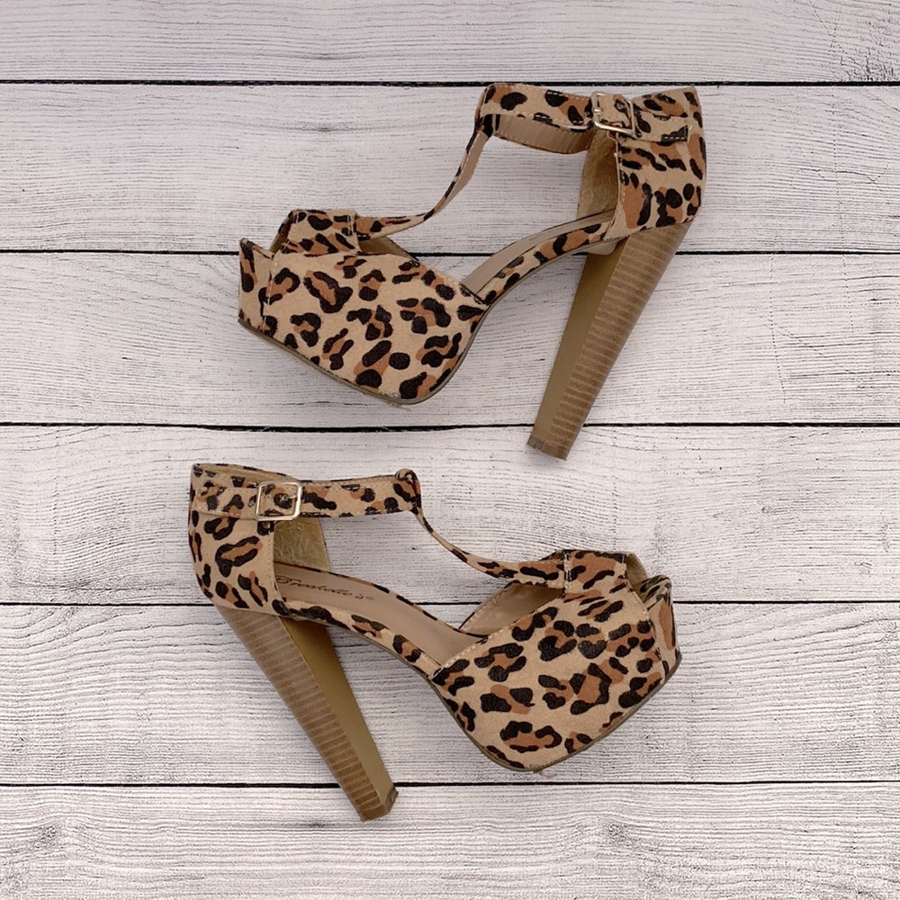 Breckelle’s Leopard Platform!